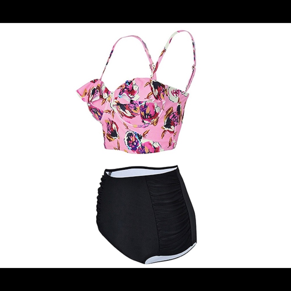 Two piece high waist bathing suit